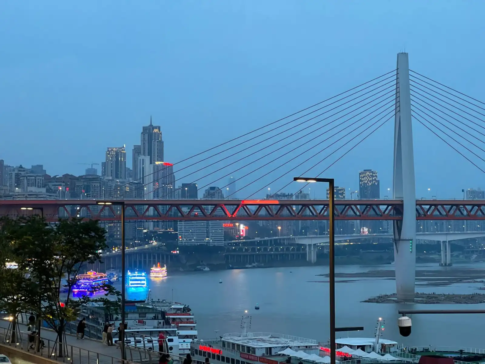 ERP与CRM系统定制:上海植鹏软件功能对比与选型建议